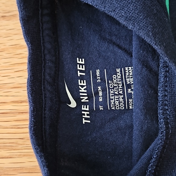 Toddler Boy Nike Soccer T-Shirt 3T - Picture 3 of 4